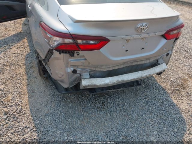 4T1G11AKXNU686447 Toyota CAMRY SE