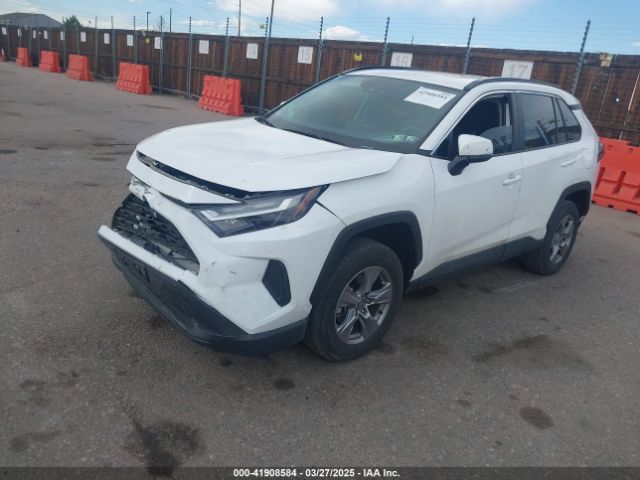 2T3P1RFV9RW459023 Toyota Rav4 Xle
