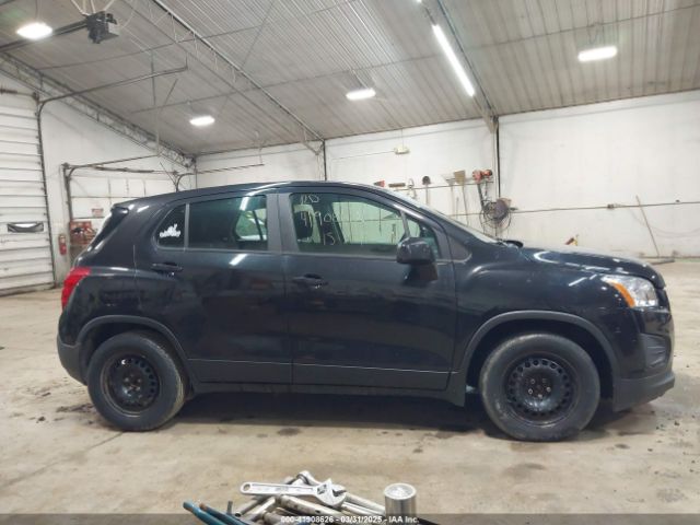 KL7CJKSB8FB082235 Chevrolet Trax 1ls