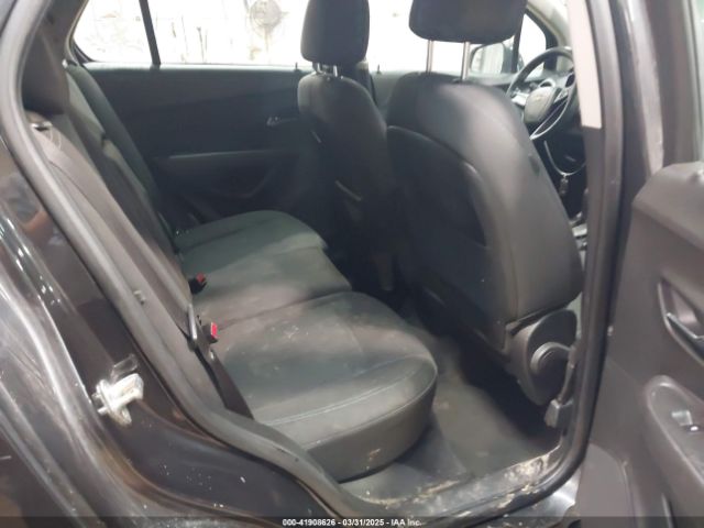 KL7CJKSB8FB082235 Chevrolet Trax 1ls