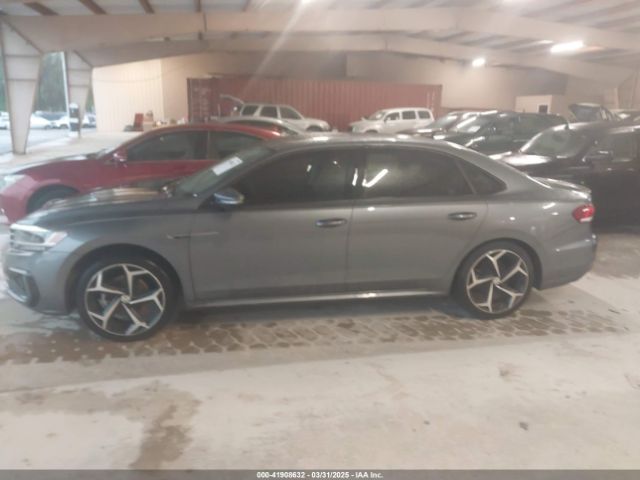 1VWMA7A30LC023133 Volkswagen Passat 2.0t R-line