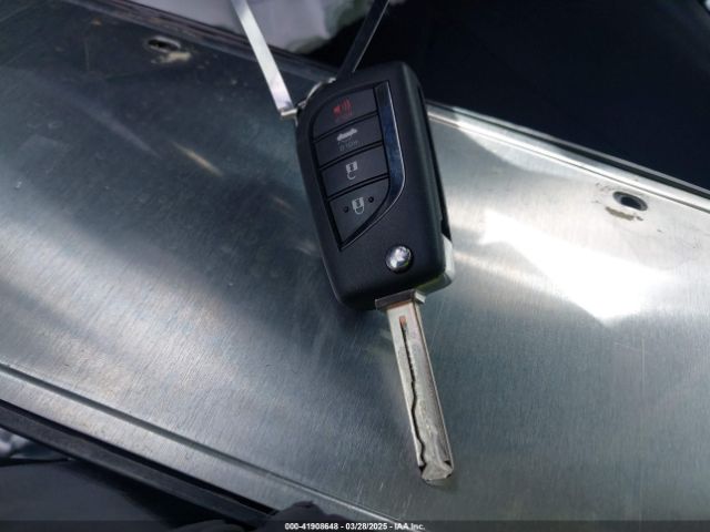 5YFB4MDE2PP063403 Toyota COROLLA LE
