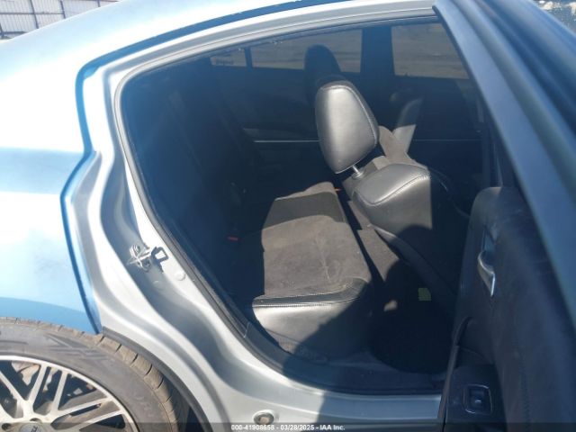 2C3CDXGJ0KH613053 Dodge Charger Scat Pack Rwd