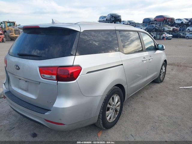 KNDMB5C13G6179817 KIA SEDONA LX