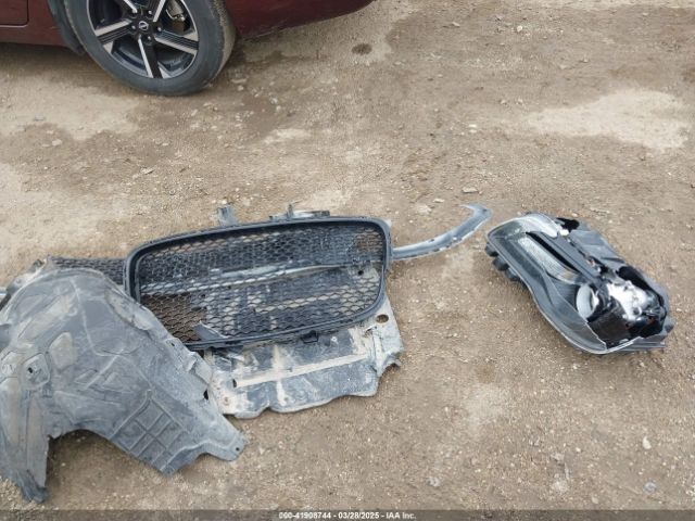2C3CCABGXJH240081 Chrysler 300 300s