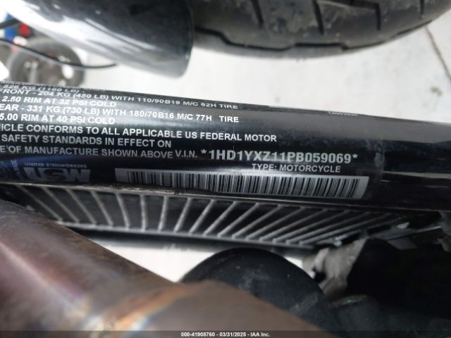 2023 HARLEY-DAVIDSON FXLRST 1HD1YXZ11PB059069 Photo 9