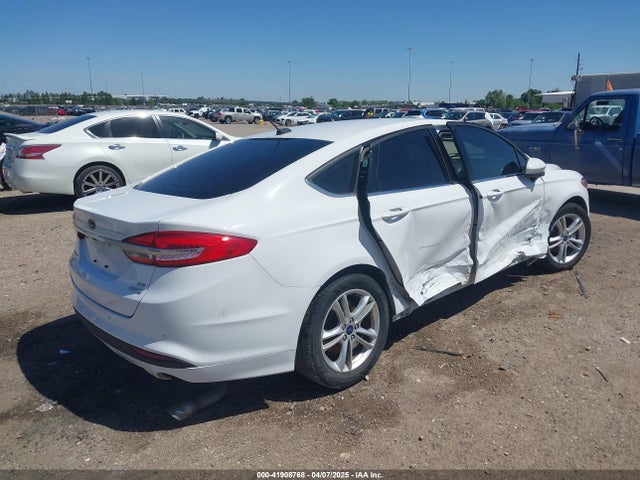 Ford FUSION SE 2018 3FA6P0HD6JR240013 Image 4