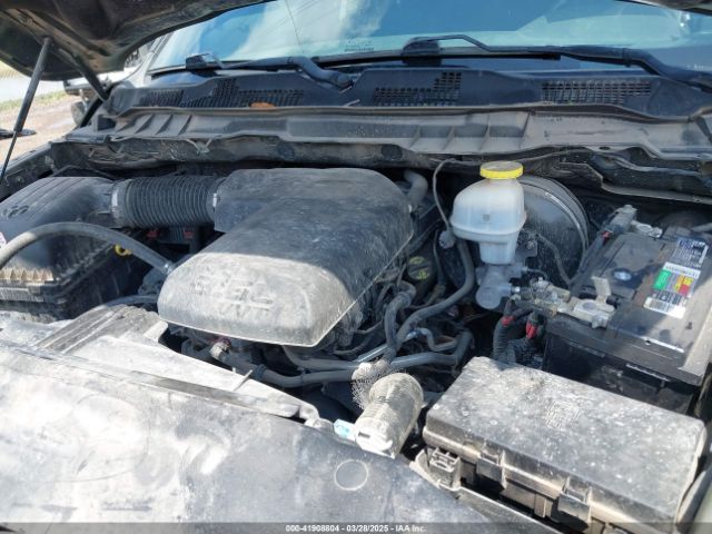 1C6RR6GG1MS548349 RAM 1500 Classic Warlock  4x2 6'4 Box