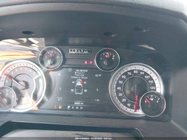 1C6RR6GG1MS548349 RAM 1500 Classic Warlock  4x2 6'4 Box