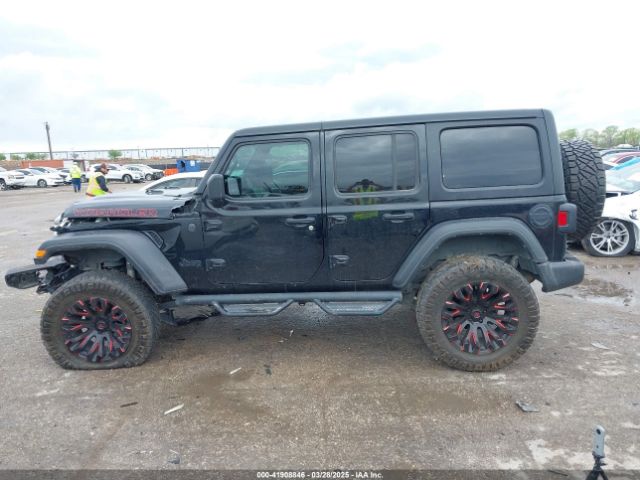 1C4HJXDG0NW133801 Jeep Wrangler Unlimited Sport S 4x4