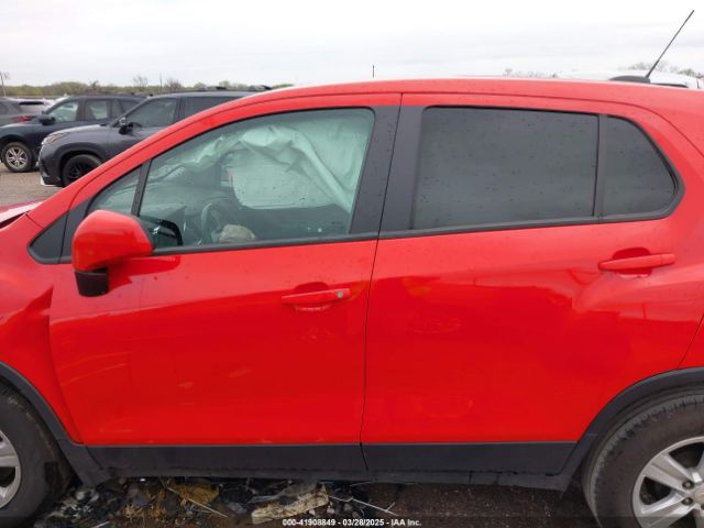 KL7CJKSB5LB349326 Chevrolet Trax Fwd Ls