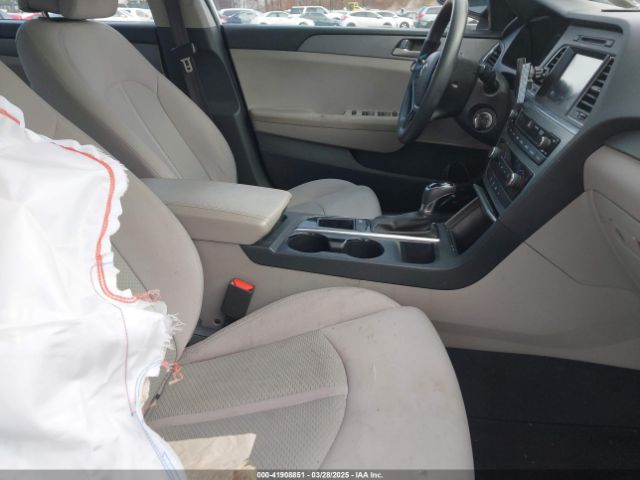 5NPE24AF7HH552118 Hyundai SONATA SE
