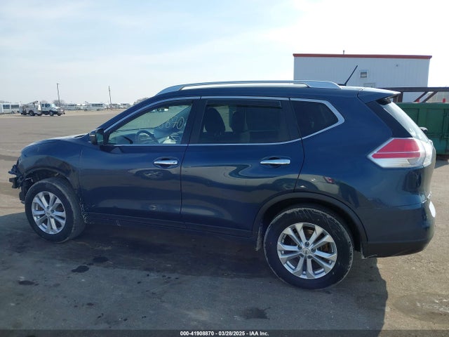 KNMAT2MV3FP552329 Nissan ROGUE SV