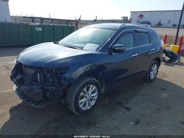 KNMAT2MV3FP552329 Nissan ROGUE SV