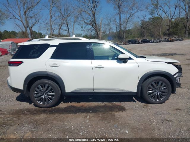 5N1DR3CB1NC212378 Nissan Pathfinder Sl 2wd