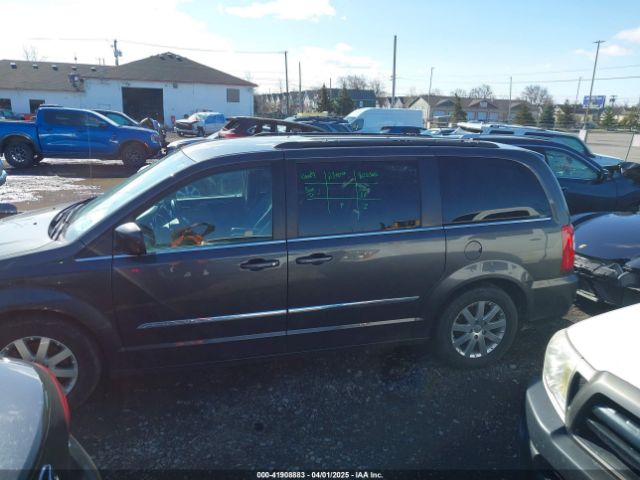 2C4RC1BG5GR207496 Chrysler Town & Country Touring