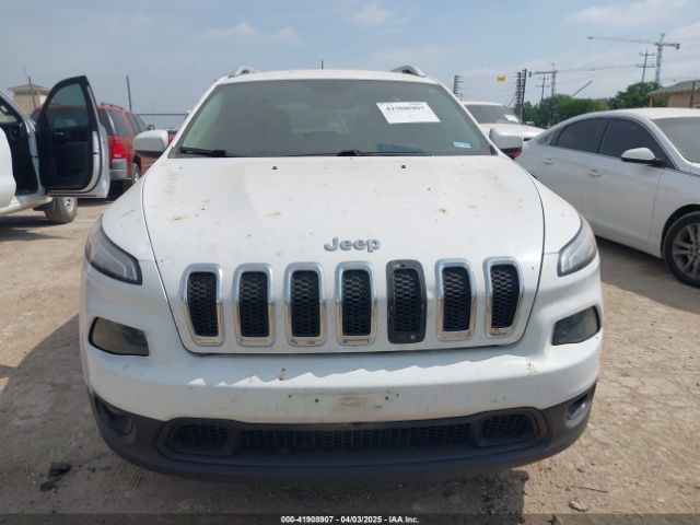 1C4PJLLX2JD557198 Jeep Cherokee Latitude Plus Fwd