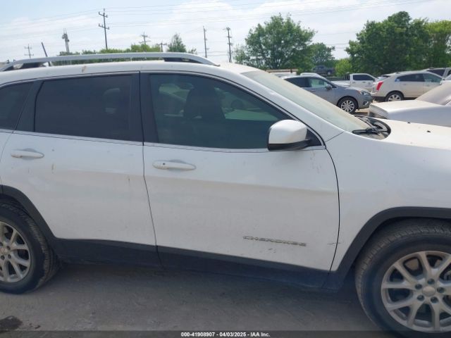 1C4PJLLX2JD557198 Jeep Cherokee Latitude Plus Fwd