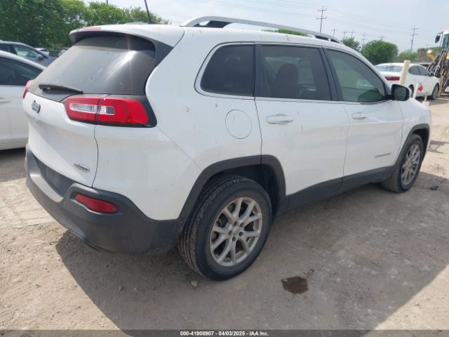 1C4PJLLX2JD557198 Jeep Cherokee Latitude Plus Fwd
