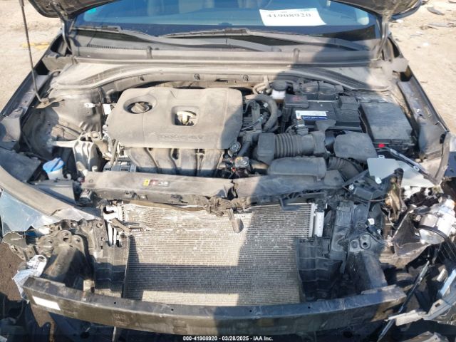 5NPD84LF5LH555860 Hyundai ELANTRA SEL