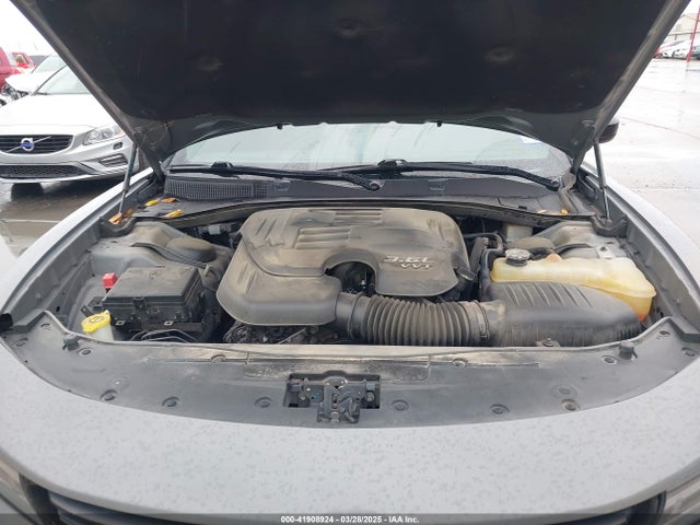 2C3CDXBG3KH712333 Dodge Charger Sxt Rwd