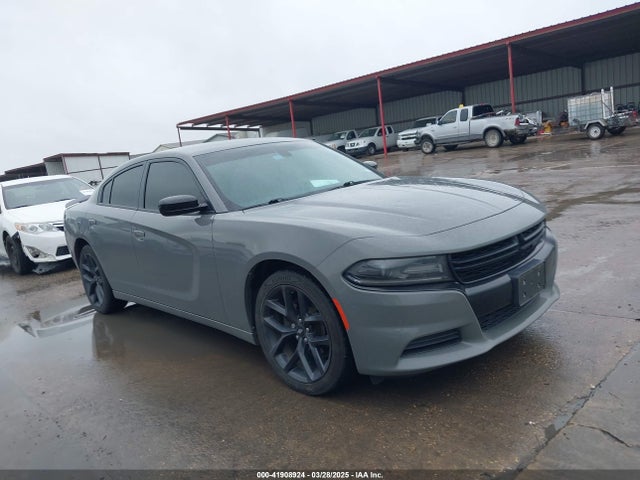 2C3CDXBG3KH712333 Dodge Charger Sxt Rwd