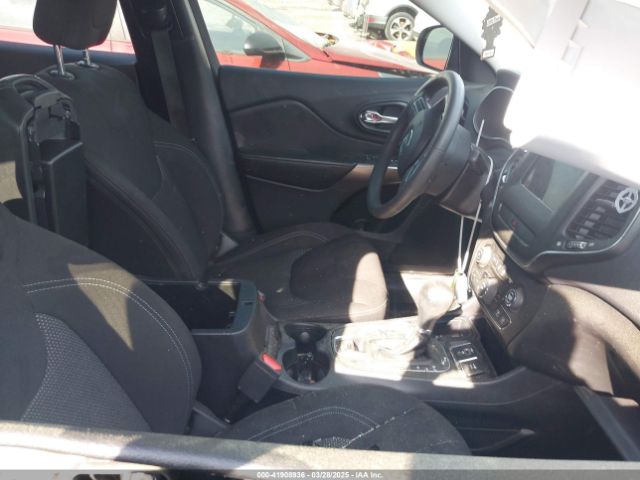 1C4PJLCB2LD552784 Jeep Cherokee Latitude Fwd