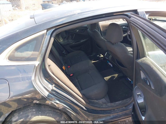 1G1ZF5SU3KF184670 Chevrolet MALIBU HYBRID