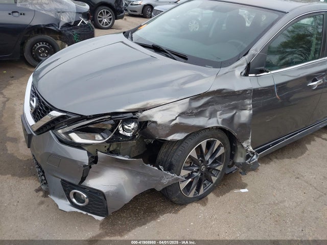 3N1AB7APXJY221148 Nissan SENTRA SR