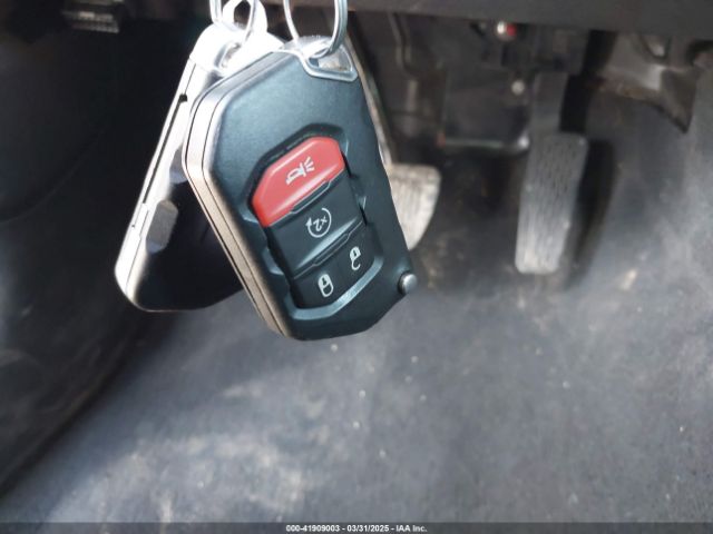 2024 JEEP WRANGLER 1C4PJXAN4RW124135 Photo 10