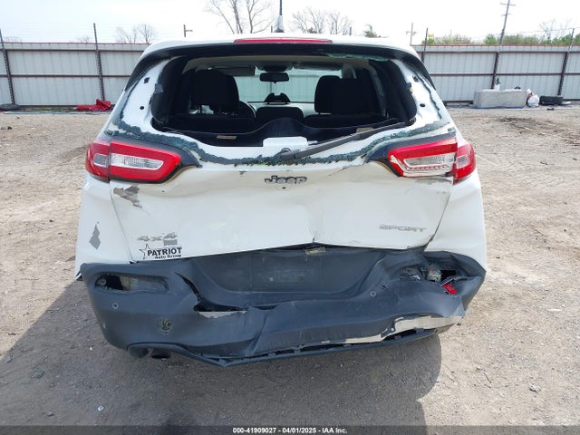 1C4PJMAB1GW218412 Jeep Cherokee Sport