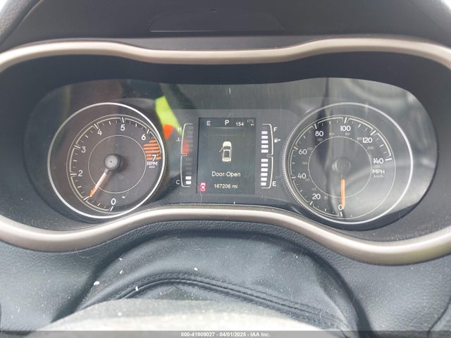 1C4PJMAB1GW218412 Jeep Cherokee Sport