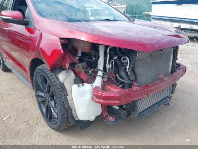 2FMPK4AP8KBC11018 Ford EDGE ST