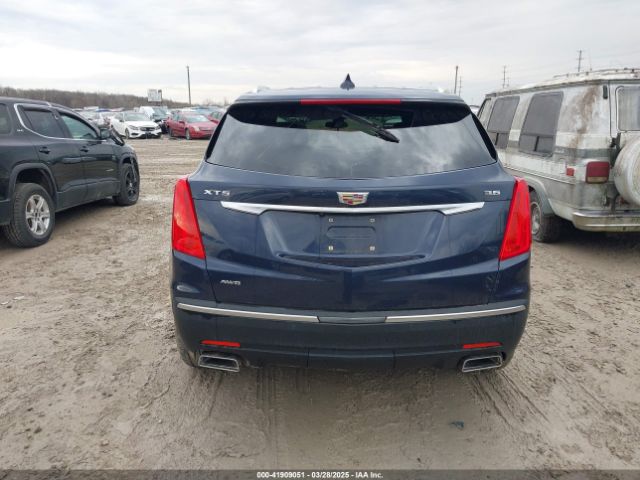 1GYKNFRS2JZ127261 Cadillac Xt5 Premium Luxury