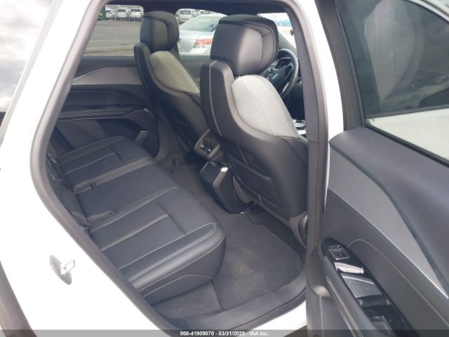 2024 CADILLAC LYRIQ 1GYKPMRL5RZ103426 Photo 7