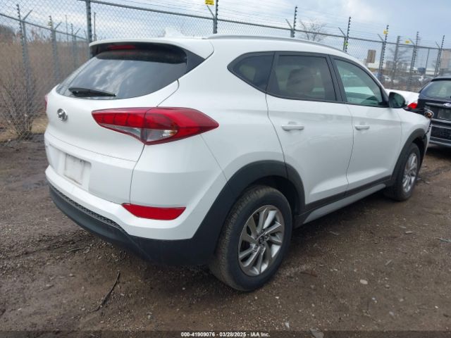 KM8J33A42JU759494 Hyundai TUCSON SEL