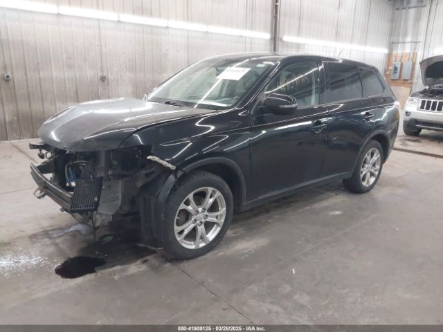 JA4AD3A35FZ008919 Mitsubishi Outlander Se