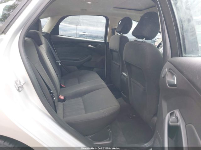 1FADP3H24HL249695 Ford FOCUS SEL