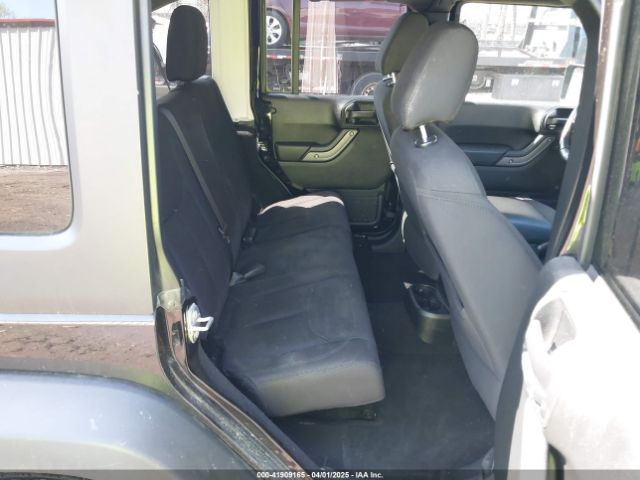 1C4BJWDG7JL888844 Jeep Wrangler Jk Unlimited Sport S 4x4