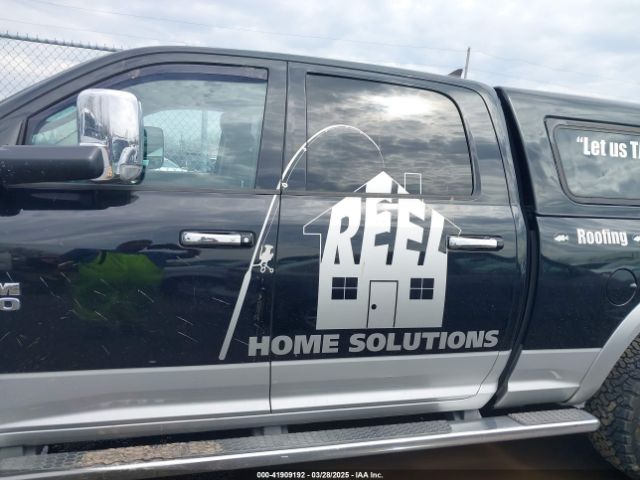 1C6RR7VT3ES328072 RAM 1500 Laramie