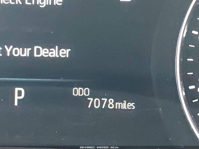5TDERKEC3RS205588 Toyota Sienna Platinum