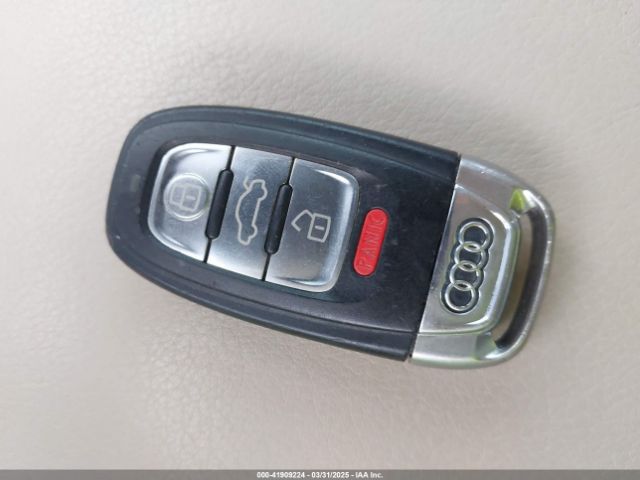 WA1CFAFP9FA038698 Audi Q5 2.0t Premium