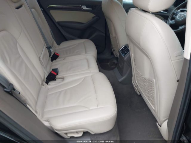WA1CFAFP9FA038698 Audi Q5 2.0t Premium