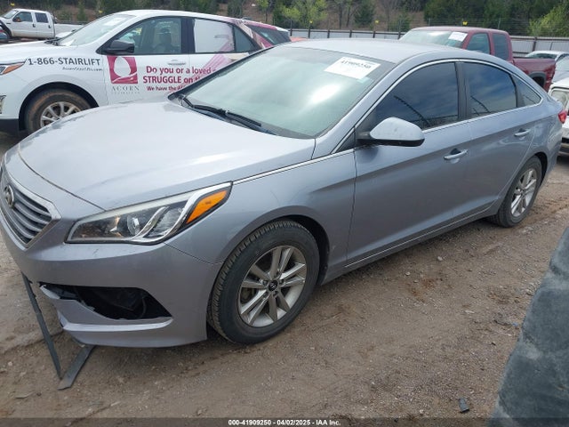 5NPE24AF2GH384029 Hyundai SONATA SE