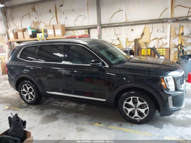 5XYP34HC3NG202537 KIA Telluride Ex