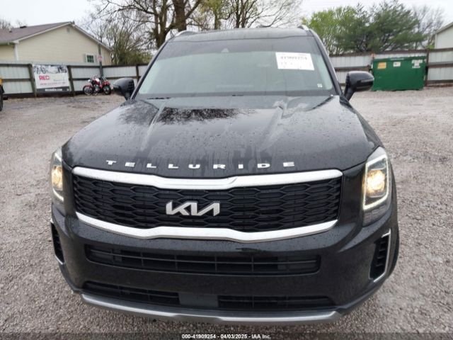 5XYP34HC3NG202537 KIA Telluride Ex