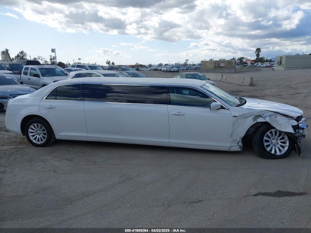 2C3CCAAG6EH200734 Chrysler 300