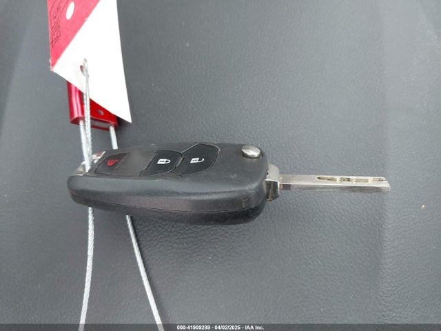 KL7CJKSB4LB074838 Chevrolet Trax Fwd Ls