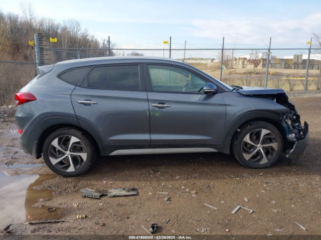 KM8J3CA24JU616240 Hyundai Tucson Limited