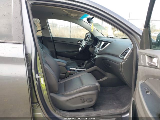KM8J3CA24JU616240 Hyundai Tucson Limited